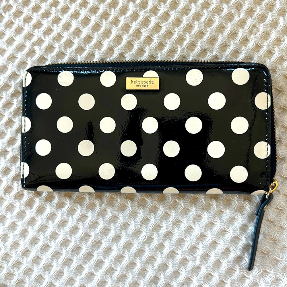 Kate Spade ♠️ zipper wallet